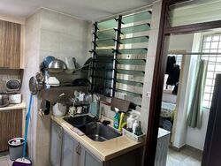 Woodgrove Condominium (D25), Condominium #559609641